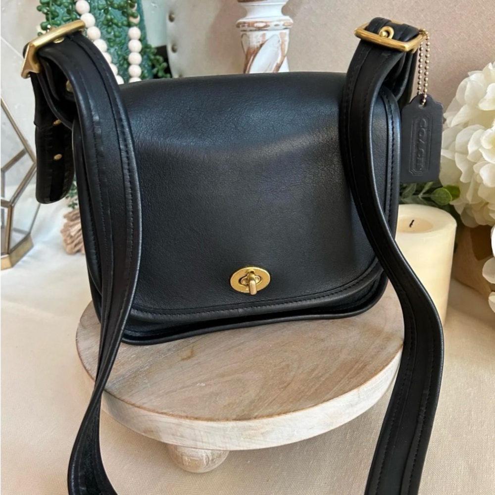 Vintage Coach Legacy Small Flap 9965